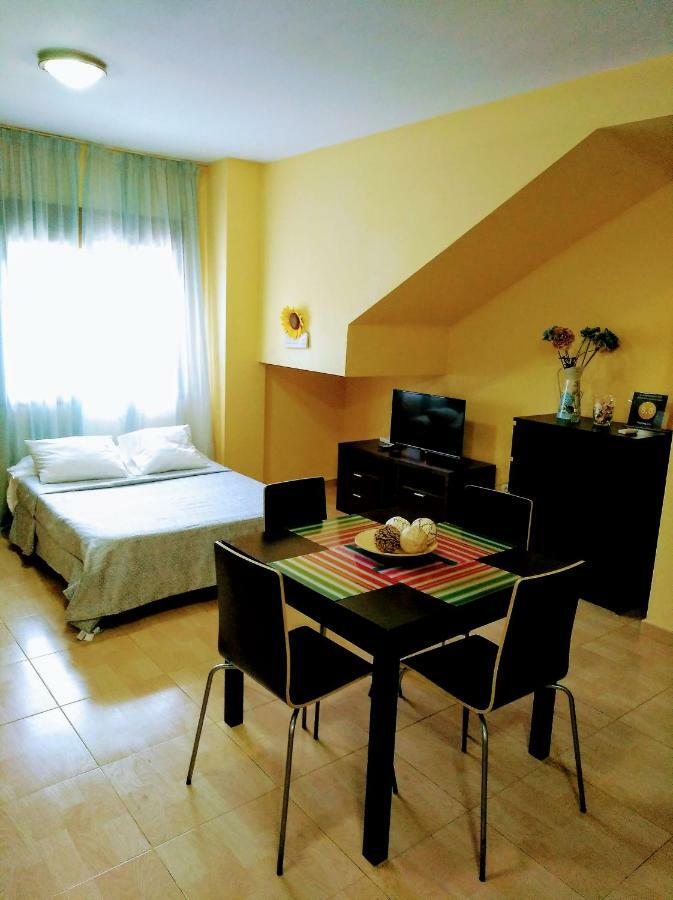 Apartamento Domingo Lozano Malaga Exterior photo